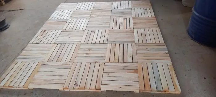 Decks De Madeira 33x33 Cm Banheiro Sacada, Jardim, Varanda.