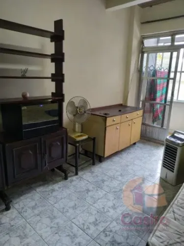 Kitchnet com sacada semi mobiliada bem localizada, proxima a faculdades, escolas, hospitai