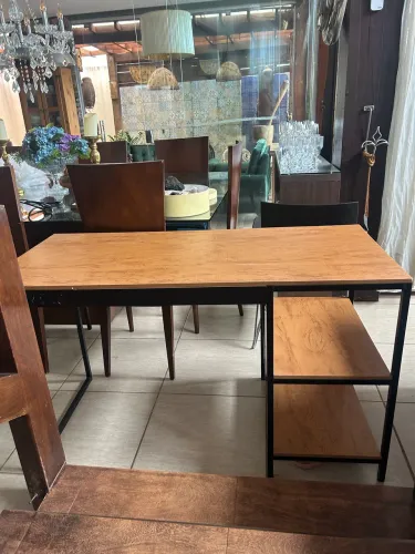 Mesa pra escritório