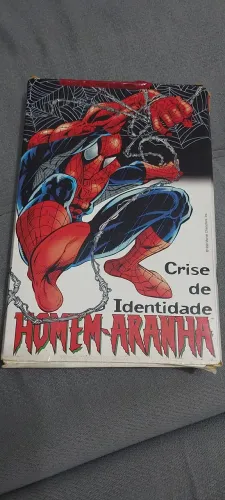 Quadrinhos Homem Aranha coleção Crise de Identidade Ano 1999