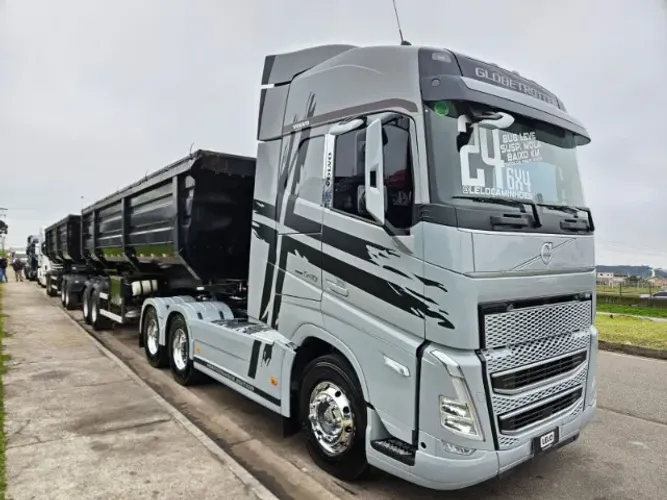 Volvo FH 540 6x4 Bug Leve Mola Ano 24 Automático +Rodocaçamba Librelato Ano 23 s/pneu 35m³