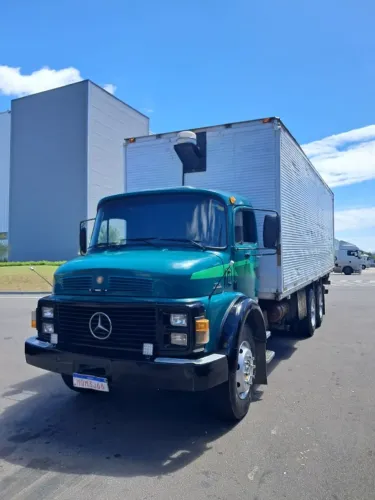 Caminhão mercedes-Benz 1113 - Ano 1971