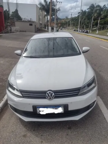 Volkswagen Jetta Comfortline 2.0 T.flex 8V 4P Tipt. 2013