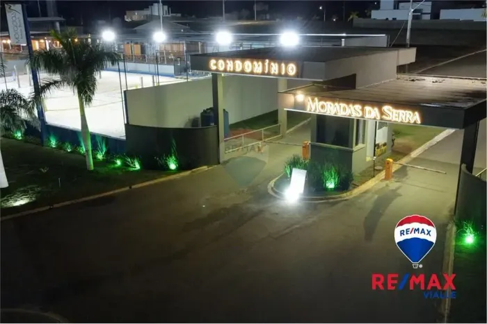 Terreno à venda com vista para a Serra da Canastra e Infraestrutura Completa em MG!