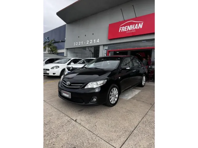 Toyota Corolla Altis 2.0 Flex 16V Aut. 2014