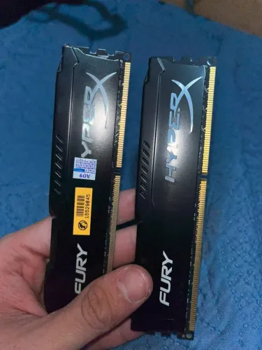 Kit Memória RAM HyperX Fury 32GB (2x16GB) DDR3 3200MHz