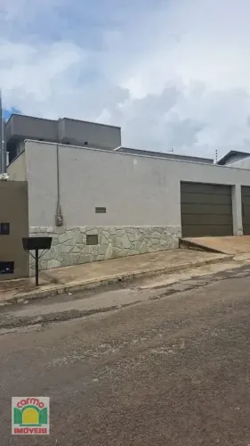 Casa com 3 dormitórios à venda, 105 m² por R$ 550.000,00 - Residencial Tangará - Anápolis/