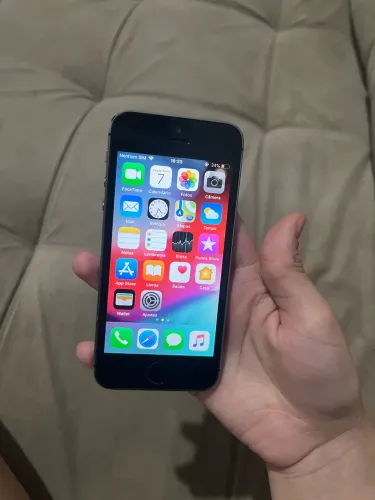 iPhone 5s cinza espacial