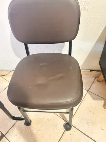 Cirandinha( cadeira de manicure)