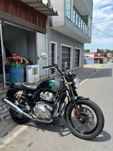 Royal Enfield Interceptor 650cc segundo dono