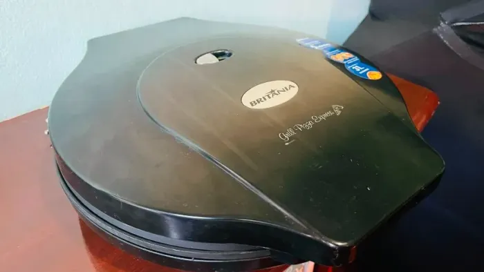 Grill Pizza Express Britânia (excelente para preparo de pizzas e demais alimentos)