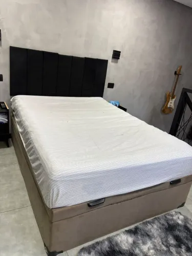 Colchão box e base baú