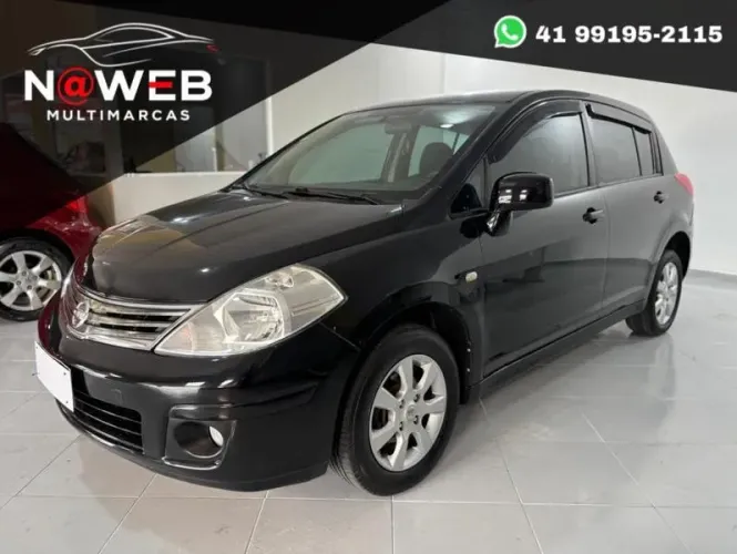 Nissan Tiida S 1.8/1.8 Flex 16V Mec. 2011