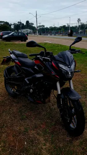 Vendo Bajaj nova em folhq