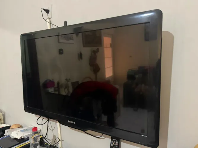 TV 42 polegadas Philips (não smart)