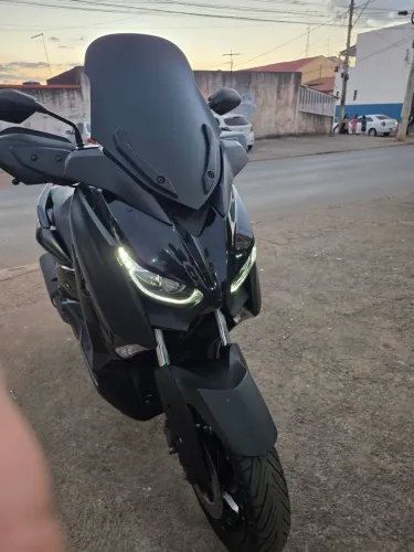 Yamaha Xmax 250 Preta