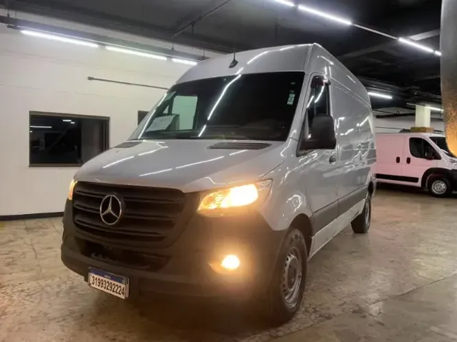 Mercedes-Benz Sprinter 314 Furgão Longo T.a. 2.2 Dies 2021