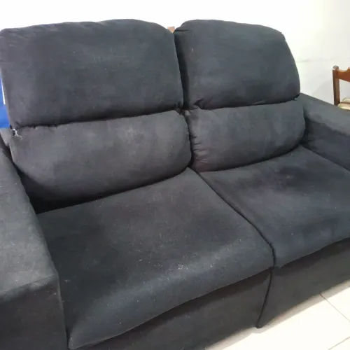 Vendo sofá retrátil de 2lugares usado