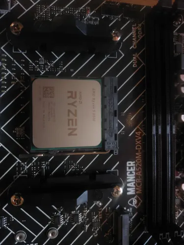 Ryzen 5 5500 seminovo