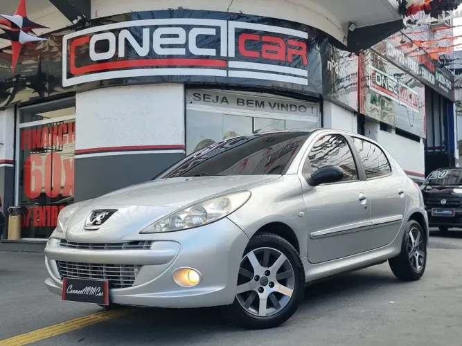 Peugeot 207 XR Sport 1.4 Flex 8V 5P 2013