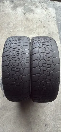Par de pneus 205/60/16 150,00 o par