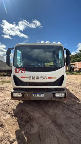 Iveco Tector 11-190 Carroceria Aberta - 148.751 km