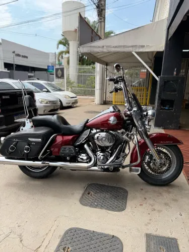 Harley-Davidson Road King Classic Flhrc/ Custom Flhrsi 2009