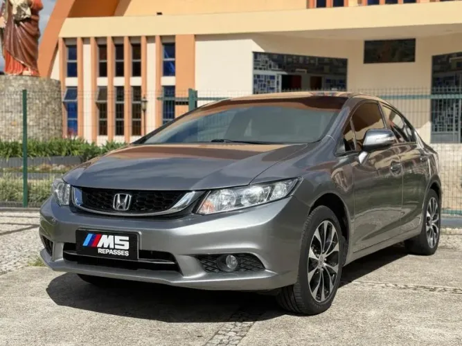 Honda Civic Sedan LXR 2.0 Flexone 16V Aut. 4P 2016