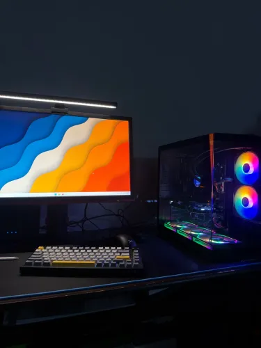 ? PC Gamer Ryzen 7 5700X + RTX 2060 12GB