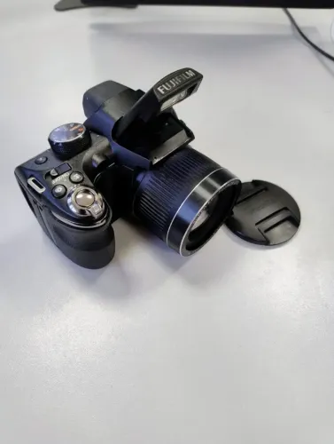 Finepix s3300