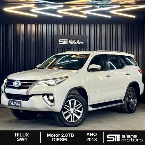 Toyota Hilux SW4 SRX 4X4 2.8 TDI 16V Dies. Aut. 2019