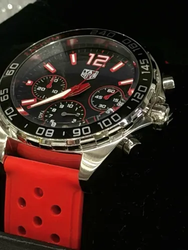 Relógio F1 Vermelho Tag Heuer Fórmula 1