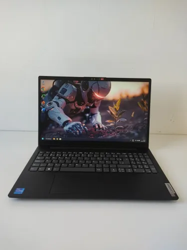 Notebook Lenovo V15 G4