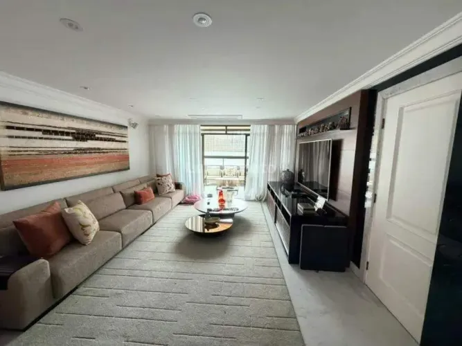 Apartamento à venda no bairro Savassi