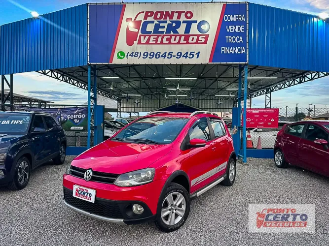 Volkswagen Crossfox 1.6 MI Total Flex 8V 5P 2011