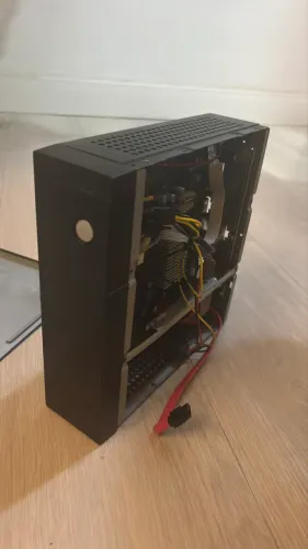 COMPUTADOR Tanca TC-6240V - COM DEFEITO - PARA CONSERTO OU PEÇAS