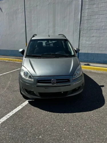 Fiat Idea Essence 1.6 Flex 16V 5P 2014