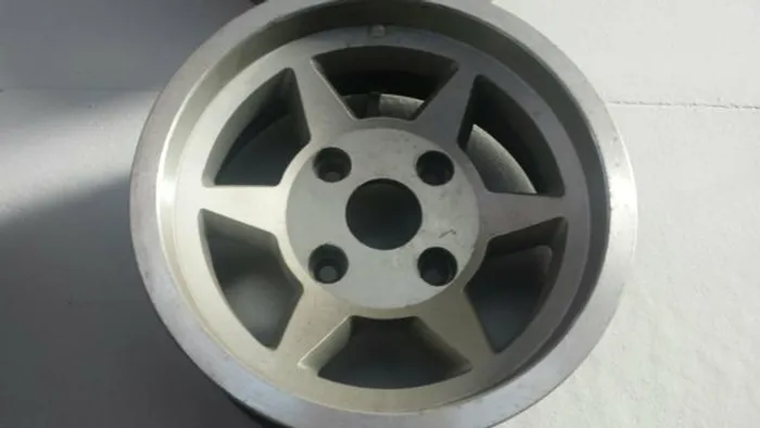 Roda aro 14 volkswagen fusca Gaúcha Prata buggy 4X130 jogo