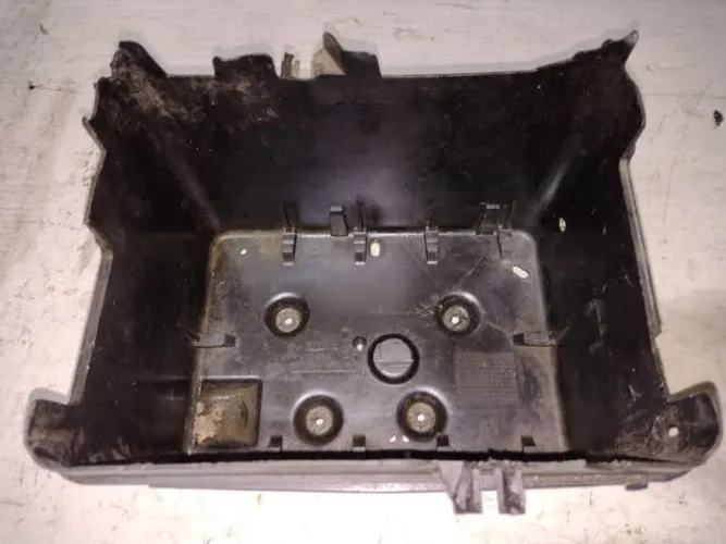 Caixa Bateria Peugeot/206 2000/06.