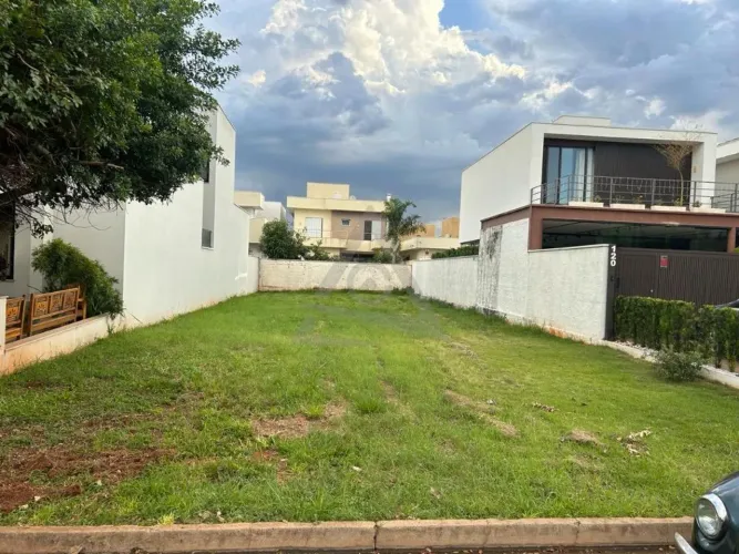 Terreno à venda em Paulínia, Parque Brasil 500, com 300 m², Reserva Real Home Resort