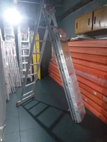 Escada Extensiva 11x2 = 22 Degraus em Alumínio