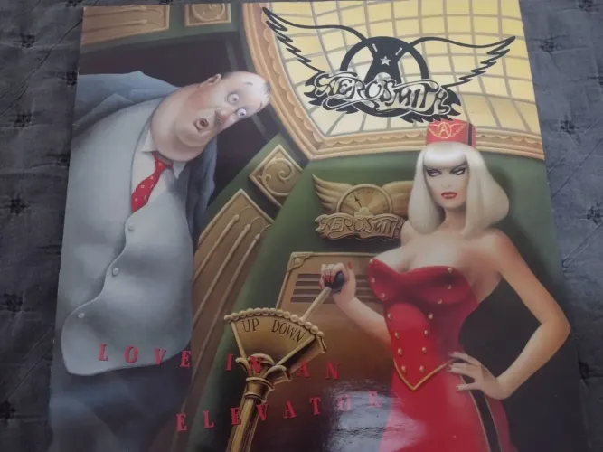 Disco de Vinil Aerosmith - Love In An Elevator