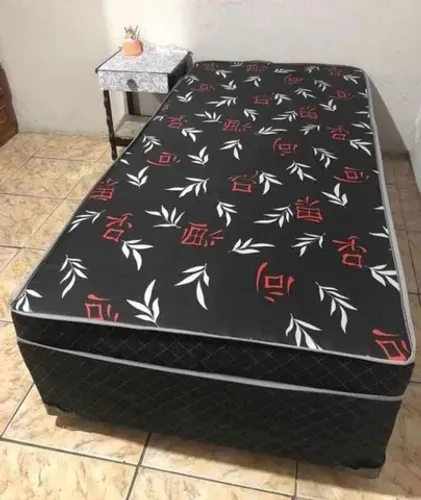 Cama solteiro ou solteirão