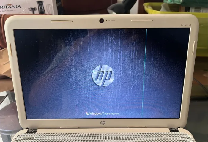Tela de Notebook HP g4-2114br atenção com linha