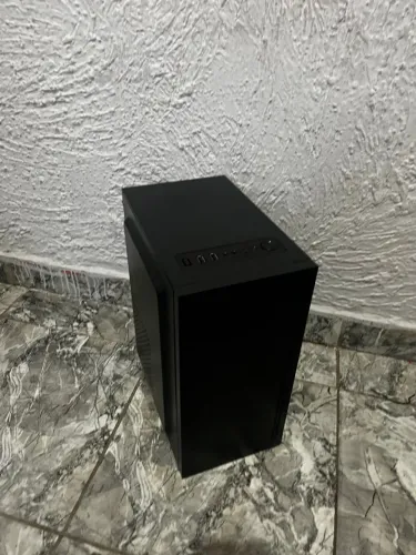 Gabinete Gamer Completo com Placa de Vídeo e Memória Extra - Oportunidade!