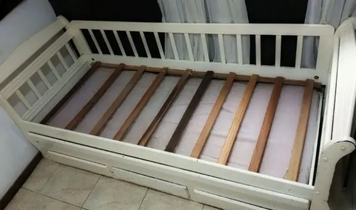 Cama Dupla/Bicama de Solteiro 