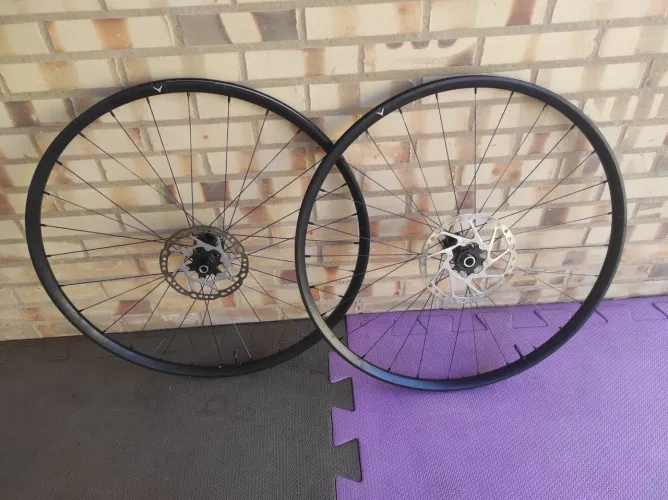 Par de rodas MTB, cubos Fulcrum Red Zone 700 - Shimano MS, Aros Flay e Discos Shimano