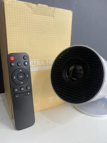 Projetor HY300