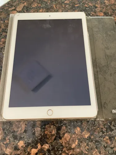 iPad 5ª geração, pra vender hoje