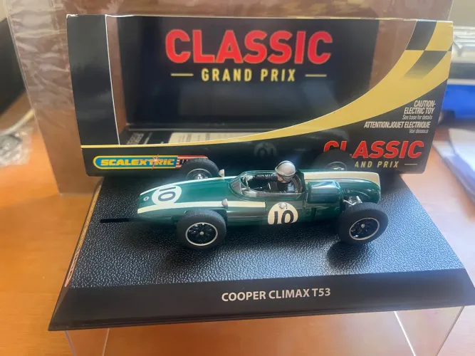 Carro de corrida Scalextric Classic Grand Prix
